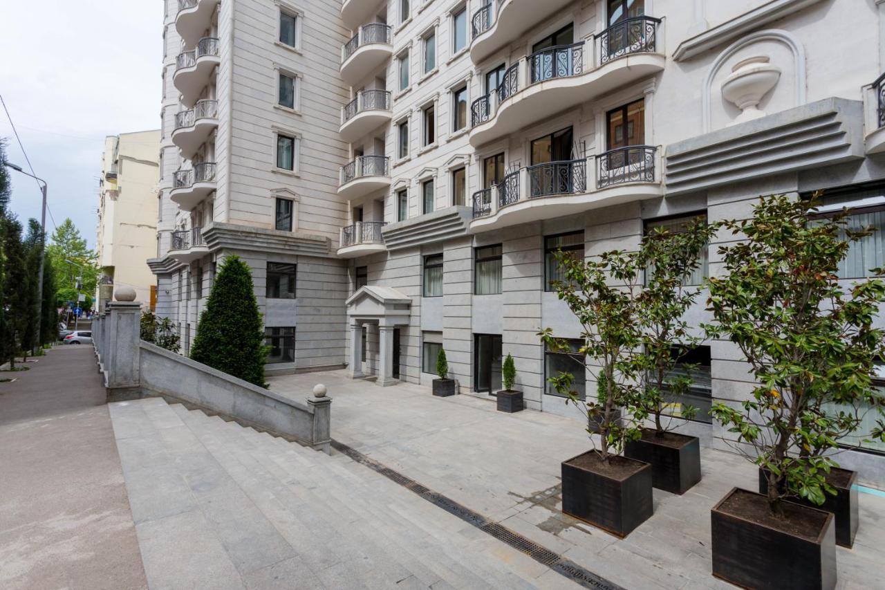 Downtown Two-Bedrom Apartment Tbiliszi Kültér fotó